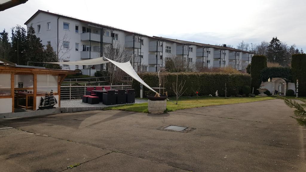 Burgauer Hof Appartement Buitenkant foto