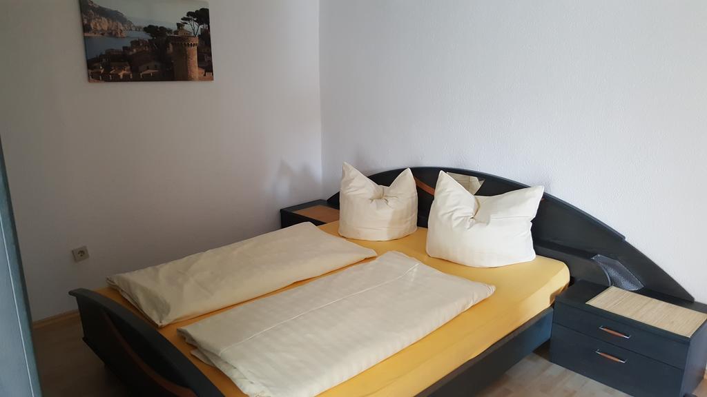 Burgauer Hof Appartement Buitenkant foto